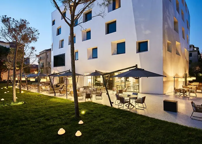 Briig Boutique 4*