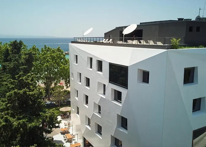 Ξενοδοχείο Briig Boutique 4*
