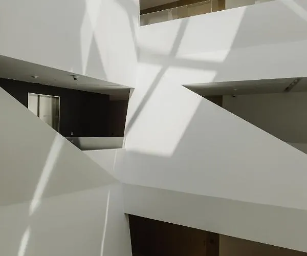 Briig Boutique Σπλιτ