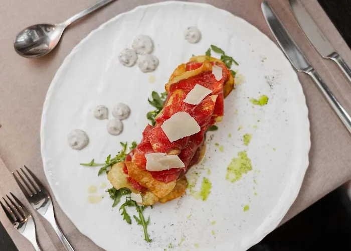 Briig Boutique 4* Σπλιτ